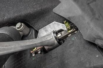WAK561 - Stud Kit, Front And Rear Upper Control Arms